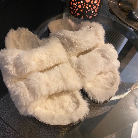 Faux Fur Slip On House Shoes | Slippers - Picture 1 of 3